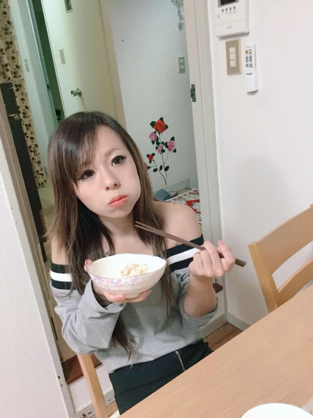 5821538062111_.pic.jpg