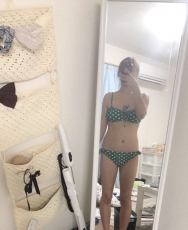 新桥店 Satomi（学生） 年龄：23  165/50kg/C